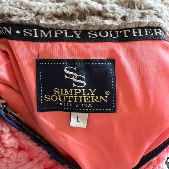 Simply Southern Sherpa vest, pink with grey collar - Picture 2 of 4